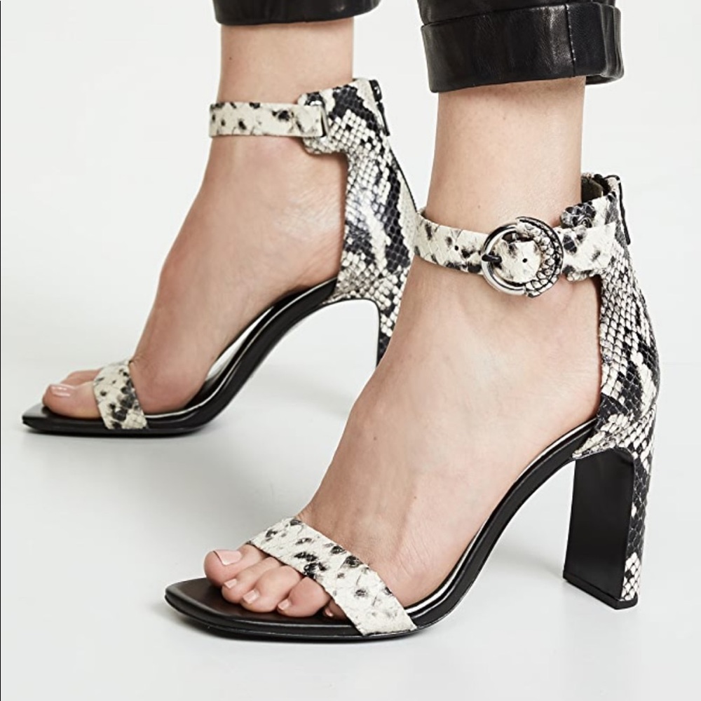 Rag and bone Ellis Sandal.